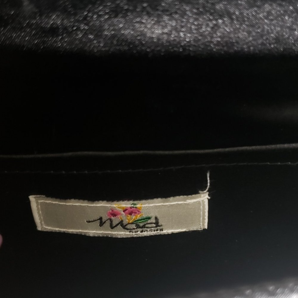 Authentic Mod by Design Shell Cross-body Bag - Picture 5 of 12